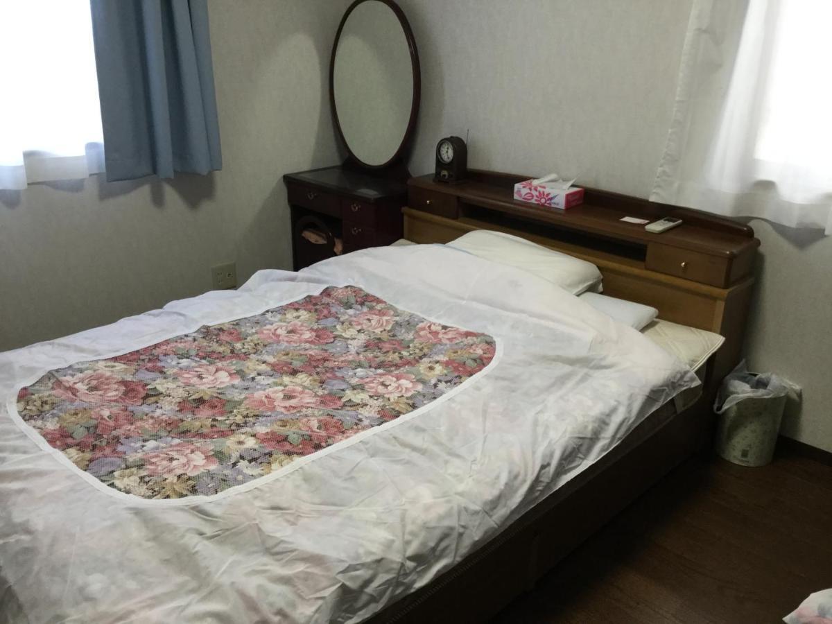 Guesthouse Cosmo Tokushima Dış mekan fotoğraf
